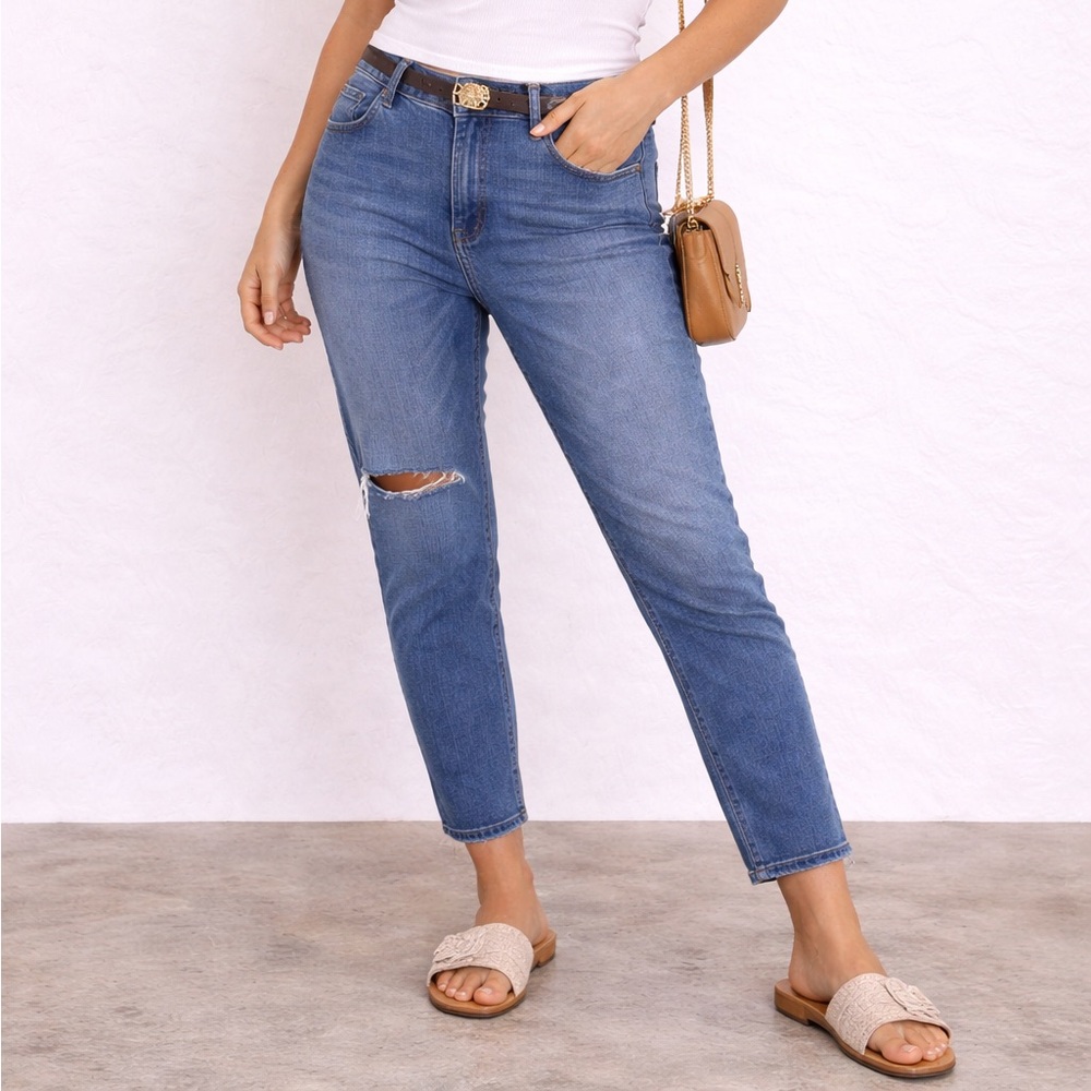 Abercrombie and Fitch High Rise‎ Mom Jean 8 29